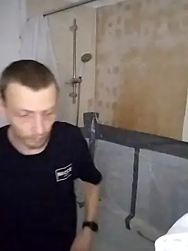 Snapshot of CrookedBunk3527 chatting on 12/13/25, 09:09 CrookedBunk3527 online show from 12/13/25, 09:09