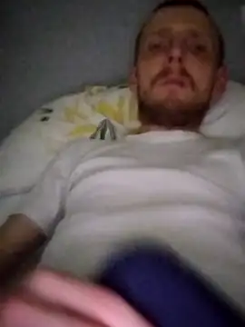 Snapshot of CrookedBunk3527 chatting on 12/22/25, 09:45 CrookedBunk3527 online show from 12/22/25, 09:45