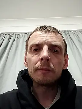 Snapshot of CrookedBunk3527 chatting on 01/11/26, 07:52 CrookedBunk3527 online show from 01/11/26, 07:52