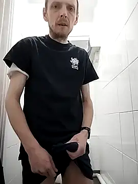 Snapshot of CrookedBunk3527 chatting on 01/19/26, 04:49 CrookedBunk3527 online show from 01/19/26, 04:49