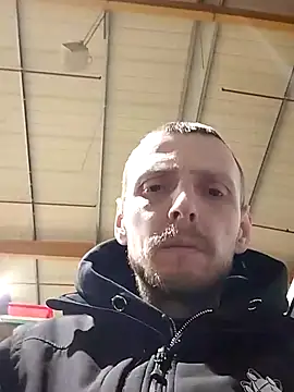 Snapshot of CrookedBunk3527 chatting on 03/03/26, 06:52 CrookedBunk3527 online show from 03/03/26, 06:52