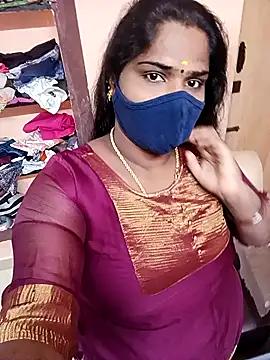 Snapshot of Tamil_Bhuvi69 chatting on 12/19/25, 07:48 Tamil Bhuvi69 online show from 12/19/25, 07:48