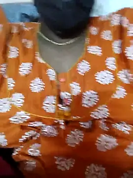 Snapshot of Tamil_Bhuvi69 chatting on 01/31/26, 07:11 Tamil Bhuvi69 online show from 01/31/26, 07:11