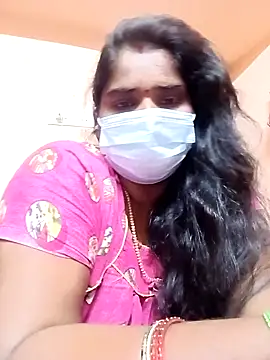 Snapshot of Tamil_Bhuvi69 chatting on 02/18/26, 06:15 Tamil Bhuvi69 online show from 02/18/26, 06:15