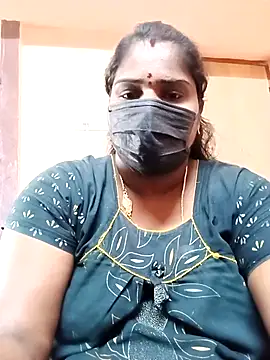 Snapshot of Tamil_Bhuvi69 chatting on 02/25/26, 05:28 Tamil Bhuvi69 online show from 02/25/26, 05:28