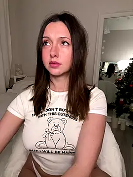 Snapshot of makemecumbb_ chatting on 12/16/25, 07:08 makemecumbb online show from 12/16/25, 07:08