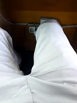 M8ygcthf3 online show from 02/06/26, 12:19