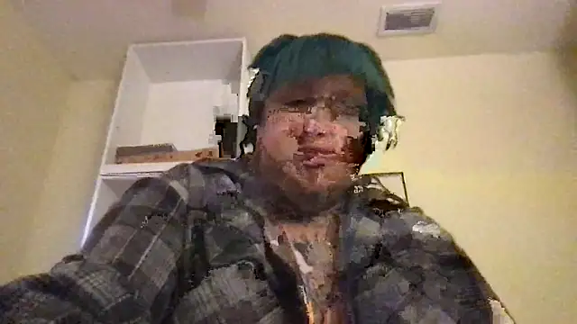 Snapshot of succubussy666 chatting on 12/16/25, 02:44 succubussy666 online show from 12/16/25, 02:44