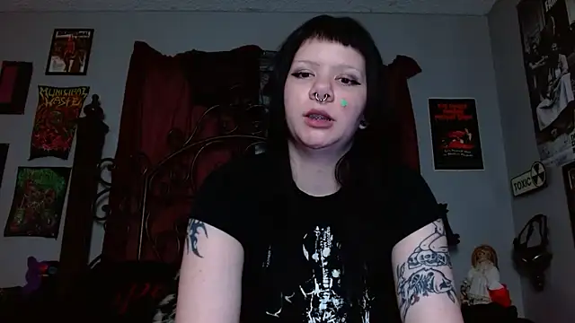 Bettieee Agura online show from 03/17/26, 01:43