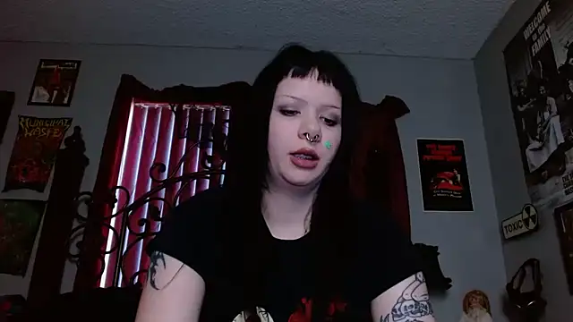 Bettieee Agura online show from 03/18/26, 08:56