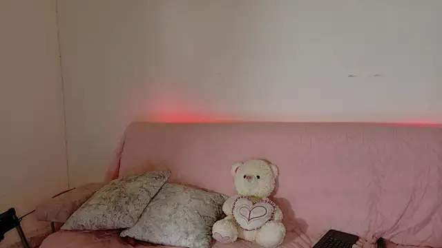 camilita0608 online show from 06/15/26, 02:47