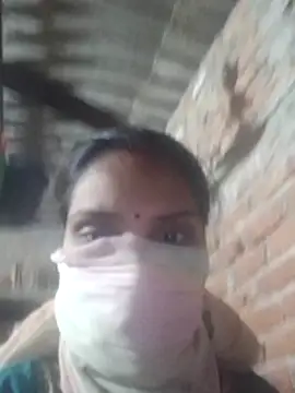 Snapshot of cute_muskan66 chatting on 12/15/25, 05:17 cute muskan66 online show from 12/15/25, 05:17