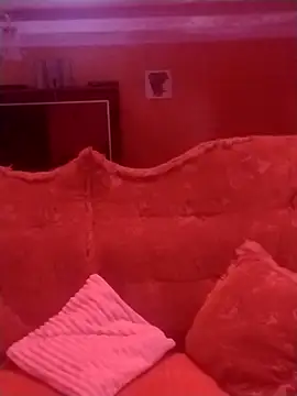 SHARLOT2427 online show from 12/17/25, 02:50