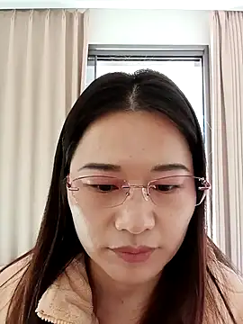 Snapshot of sookkm chatting on 12/15/25, 07:23 sookkm online show from 12/15/25, 07:23