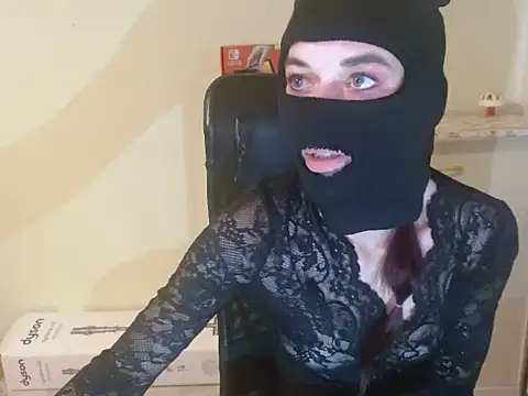 ntrlbdyy online show from 12/14/25, 10:09