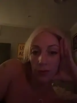 Snapshot of Jlakemgirl chatting on 03/01/26, 07:43 Jlakemgirl online show from 03/01/26, 07:43