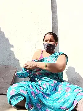 Shreya pandit online show from 01/15/26, 08:41