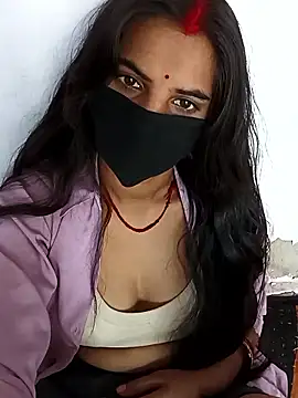 Pooja Love143 online show from 03/07/26, 04:53