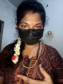 Snapshot of tamilsaisree chatting on 04/27/26, 05:33 tamilsaisree online show from 04/27/26, 05:33