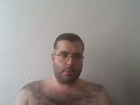 kkadam1 online show from 04/17/26, 05:32