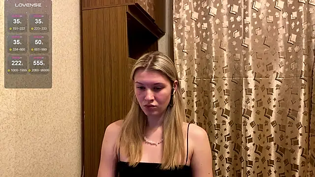 SkyeDavis online show from 01/06/26, 07:06