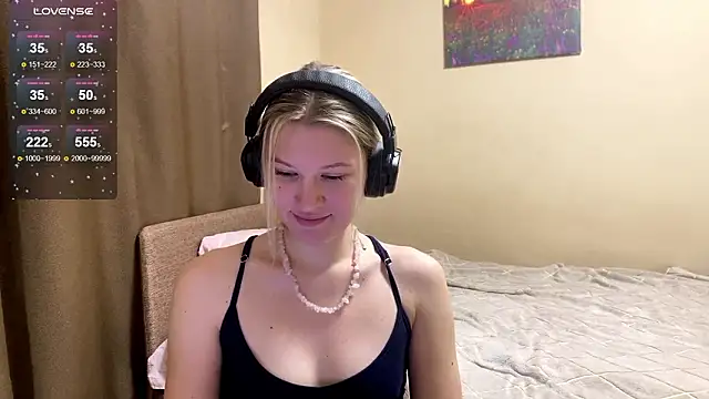 SkyeDavis online show from 01/18/26, 07:17
