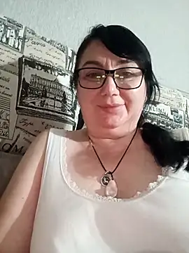 Snapshot of MariSwan222 chatting on 06/27/26, 06:02 MariSwan222 online show from 06/27/26, 06:02