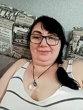 Snapshot of MariSwan222 chatting on 07/03/26, 12:55 MariSwan222 online show from 07/03/26, 12:55