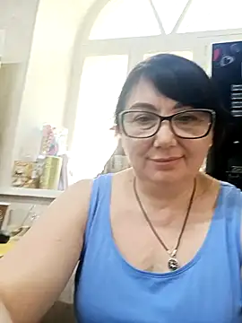 Snapshot of MariSwan222 chatting on 07/11/26, 09:01 MariSwan222 online show from 07/11/26, 09:01
