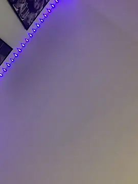 Melissaa00 online show from 04/25/26, 02:03