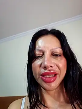 Snapshot of Grace_Velvet chatting on 04/02/26, 09:18 Grace Velvet online show from 04/02/26, 09:18