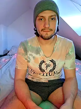 Ghost Pie online show from 12/20/25, 08:21