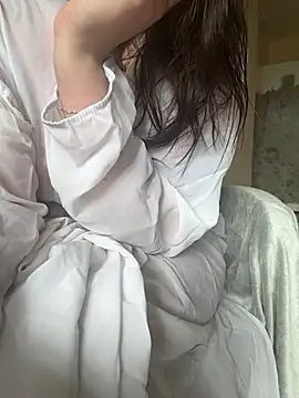 Snapshot of Lira_Fayeee chatting on 07/21/26, 08:16 Lira Fayeee online show from 07/21/26, 08:16