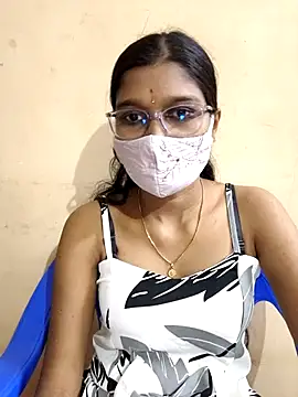 Snapshot of Nithya_Nith chatting on 02/20/26, 06:26 Nithya Nith online show from 02/20/26, 06:26