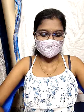 Snapshot of Nithya_Nith chatting on 02/22/26, 06:28 Nithya Nith online show from 02/22/26, 06:28