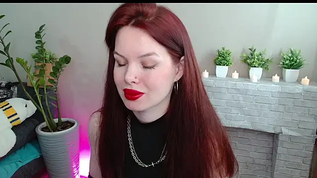 hot neighbor online show from 02/17/26, 06:32