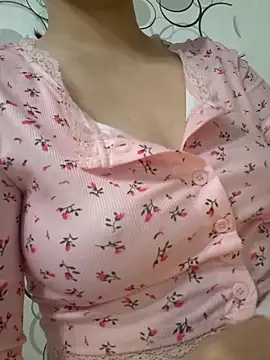 Emilyhomegirl1 online show from 12/17/25, 10:32