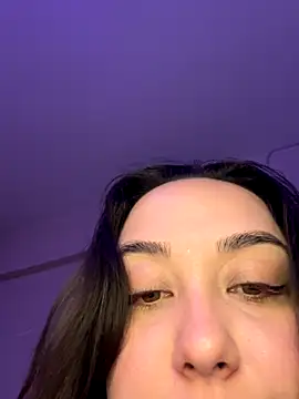 Snapshot of yummy_Lexa chatting on 12/15/25, 07:18 yummy Lexa online show from 12/15/25, 07:18