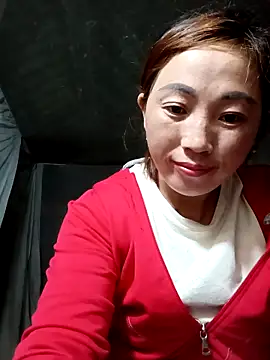 Snapshot of seacyre chatting on 05/09/26, 12:27 seacyre online show from 05/09/26, 12:27