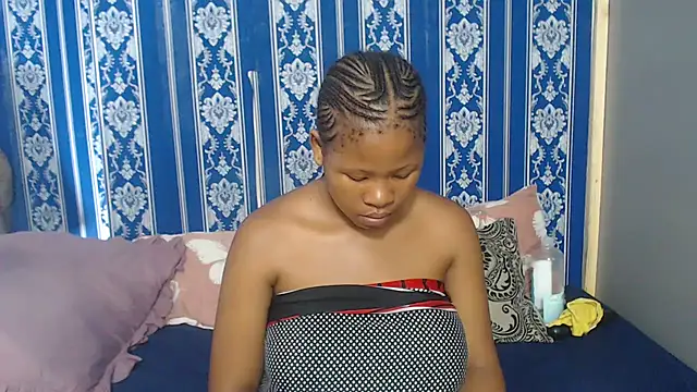 TemptingCloeXx online show from 01/16/26, 08:46