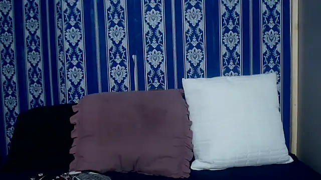 TemptingCloeXx online show from 02/02/26, 06:17