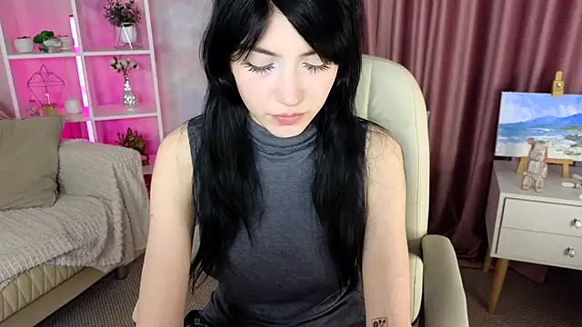 Mila Whelson online show from 03/04/26, 09:21