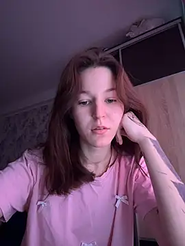 SofiaLav online show from 12/18/25, 08:53