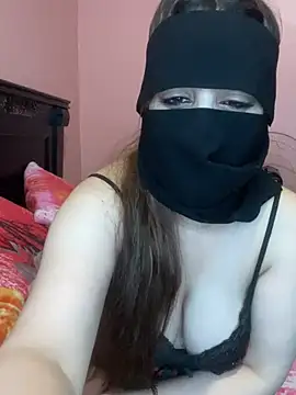 farawla-00 online show from 04/12/26, 10:26