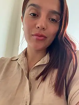 lara beker online show from 05/14/26, 03:19