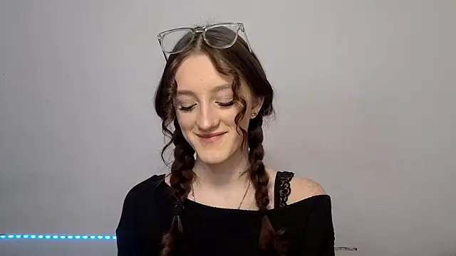 LisaBoddy online show from 01/08/26, 01:13