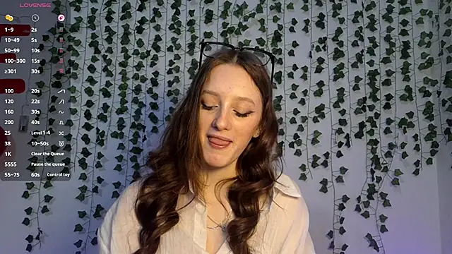 LisaBoddy online show from 02/15/26, 12:14