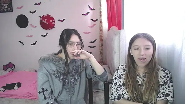 Briar y Blair online show from 03/24/26, 03:06