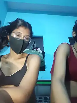 Snapshot of Aaradhya-Rani chatting on 05/16/26, 08:18 Aaradhya-Rani online show from 05/16/26, 08:18