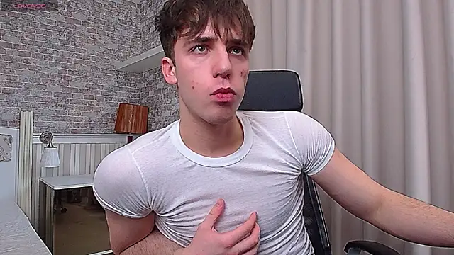 Snapshot of KellenWest chatting on 02/11/26, 11:26 KellenWest online show from 02/11/26, 11:26